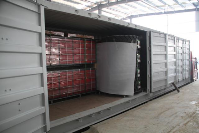 Vilka är de unika fördelarna med öppna sidobehållare?