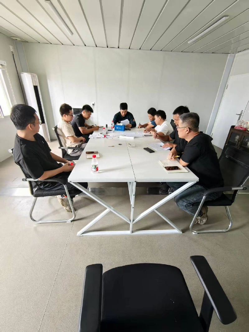 Precis i linje med kraven på behållare för bostäder och stärka produktionsfundamenten genom kvalitetsutbytesmöten